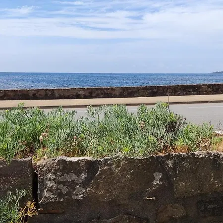 T3 De 74m2 Tres Lumineux Vue Panoramique Et Plages