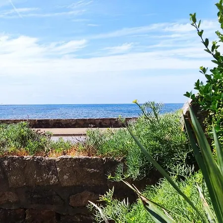 T3 De 74m2 Tres Lumineux Vue Panoramique Et Plages Appartamento *