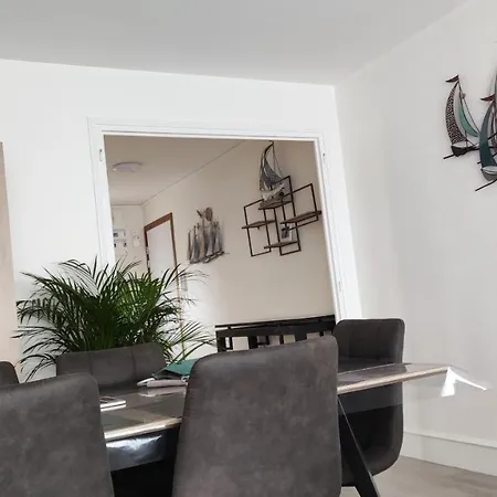 T3 De 74m2 Tres Lumineux Vue Panoramique Et Plages * Concarneau